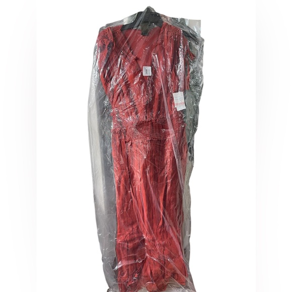 Women’s Taylor Smocked Empire Waist Midi Dress - Picture 5 of 6